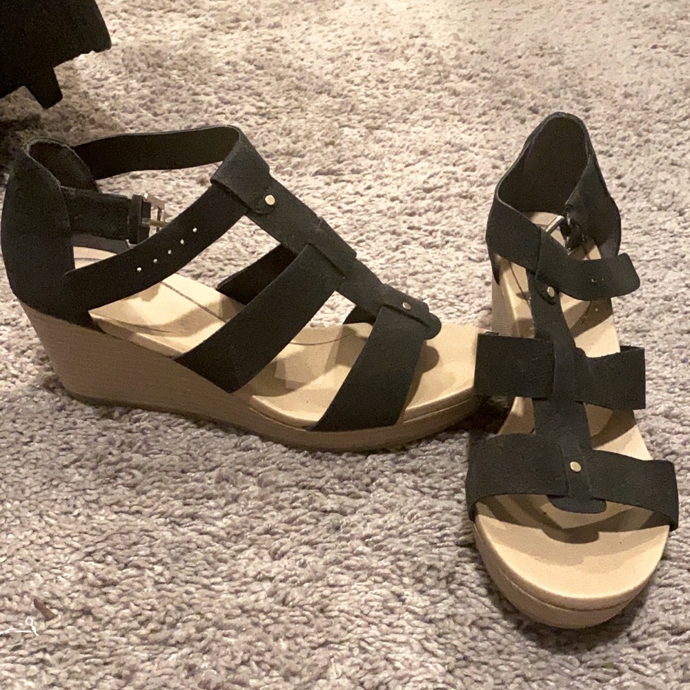 💥 SUPER COMFY 💥Black Wedges
